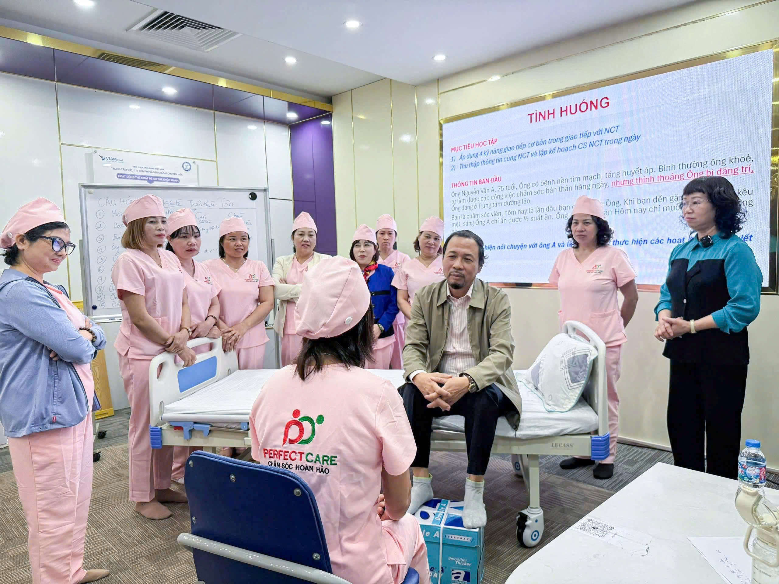 Summary of the training program for caregivers of the elderly and sick (Hanoi, March 16-17, 2026)
